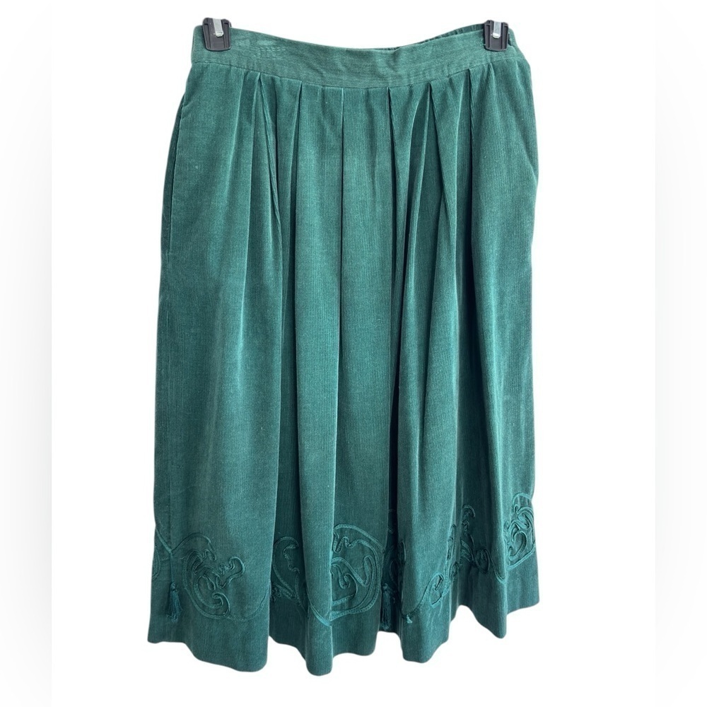 Vintage Susan Bristol Skirt 8P Green Corduroy Pleated Elastic Waist Embroidery